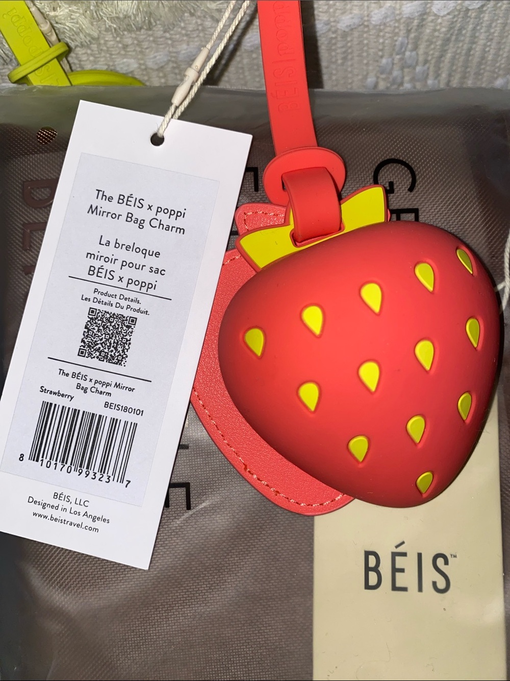 BEIS x Poppi Luggage tag & mirror bag charm - Picture 6 of 14
